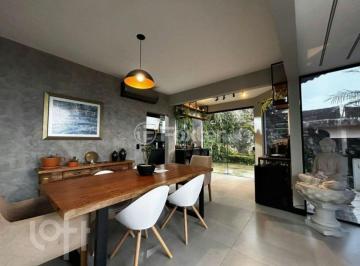 58dda810 · Casa, 2 dormitórios, 168 m², em Centro