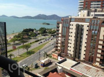 ca33c686 · Apartamento, 4 dormitórios, 166.66 m², em Agronômica