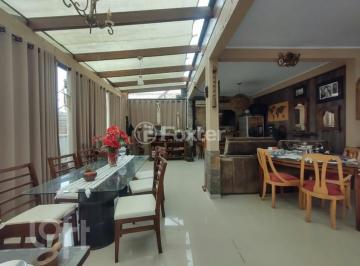 4ca71c6a · Casa, 5 dormitórios, 250 m², em Pinheira (Ens Brito)