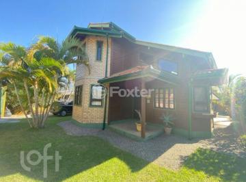 5c22f941 · Casa, 2 dormitórios, 172 m², em São João do Rio Vermelho