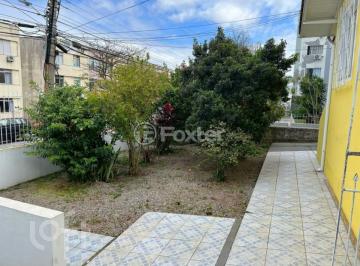 9832cdc5 · Casa, 3 dormitórios, 169.28 m², em Coqueiros