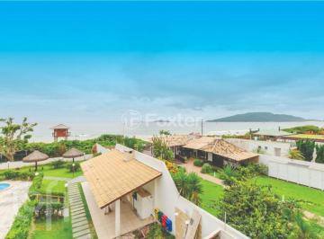 302eb2bb · Apartamento, 3 dormitórios, 225.68 m², em Ingleses do Rio Vermelho
