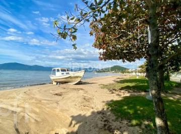 7010e924 · Casa, 4 dormitórios, 200 m², em Praia de Fora