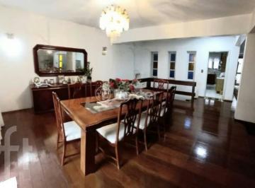 f5bd2a9c · Casa, 5 dormitórios, 392.24 m², em Ideal