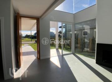 7ee35b0e · Casa em Condomínio, 4 dormitórios, 300 m², em Centro