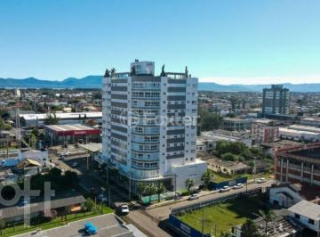 a821743f · Apartamento, 4 dormitórios, 187.68 m², em Navegantes