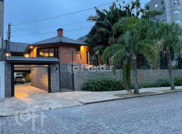 34eebcda · Casa, 3 dormitórios, 1080 m², em Bela Vista
