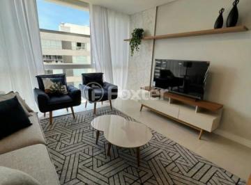 e4e7e937 · Apartamento, 2 dormitórios, 73 m², em Navegantes
