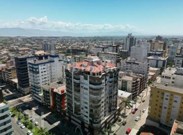 82726c63 · Apartamento, 4 dormitórios, 320.13 m², em Centro