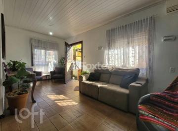 2ebf8066 · Casa, 6 dormitórios, 300 m², em Passo da Areia
