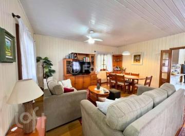 1e727b54 · Casa, 3 dormitórios, 120 m², em Centro