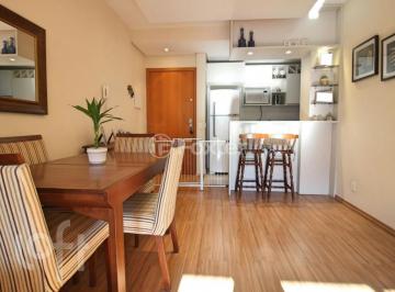 0eba8053 · Apartamento, 2 dormitórios, 73.34 m², em Petrópolis