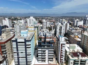 6ea7bfaa · Apartamento, 1 dormitórios, 81 m², em Centro