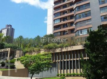 fed9333d · Apartamento, 4 dormitórios, 195.86 m², em Centro
