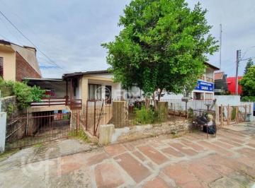 869123d3 · Casa, 6 dormitórios, 169.44 m², em Ideal