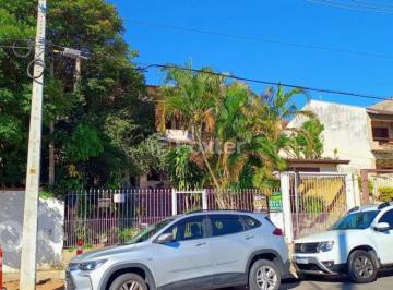 6925444d · Casa, 3 dormitórios, 275 m², em Jardim Sabará