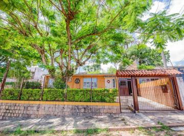 02-CASA-3D-TERESOPOLIS-PORTO-ALEGRE-221702.jpg · Casa, 3 dormitórios, 80.1 m², em Teresópolis
