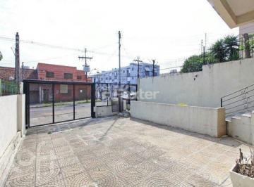 3d3b6ed4 · Casa, 3 dormitórios, 150.76 m², em Teresópolis