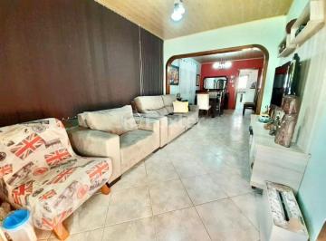 86f428d7 · Casa, 2 dormitórios, 178.5 m², em Belém Novo