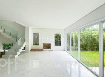 5282c3ce · Casa em Condomínio, 3 dormitórios, 276.25 m², em Pedra Redonda