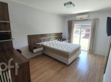 4b1144e9 · Casa, 3 dormitórios, 224.05 m², em Santa Catarina