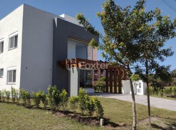 Casa · 238m² · 5 Quartos · 4 Vagas · Casa em Condomínio, 5 dormitórios, 238 m², em Guarita