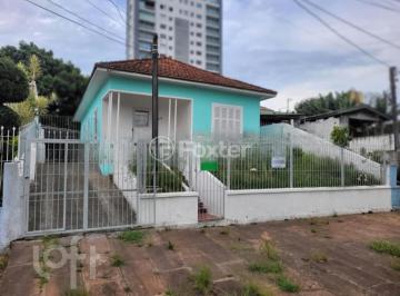 fb2c3df0 · Casa, 3 dormitórios, 87.5 m², em Centro