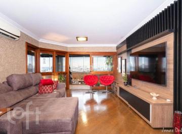 5a90ce8d · Apartamento, 3 dormitórios, 201.71 m², em Centro