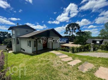 b89690dc · Casa em Condomínio, 3 dormitórios, 290 m², em São José