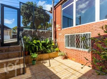 50eae62c · Casa, 3 dormitórios, 123.2 m², em Partenon