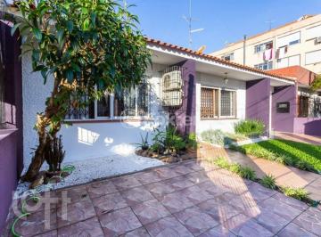dab127e9 · Casa, 3 dormitórios, 180 m², em São Sebastião