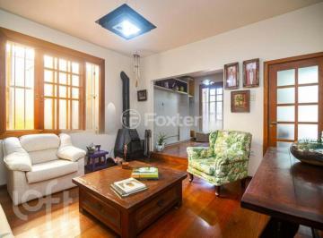 f17b45a4 · Casa, 4 dormitórios, 332 m², em Petrópolis