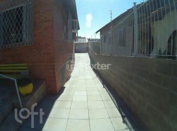 7f20b7c9 · Casa, 3 dormitórios, 142.8 m², em Teresópolis