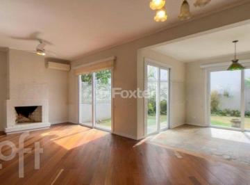 e6ca730b · Casa em Condomínio, 3 dormitórios, 204 m², em Pedra Redonda