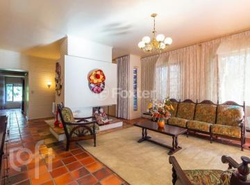 29dfd9dd · Casa, 4 dormitórios, 261 m², em São João