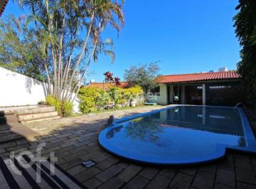 f873f71c · Casa, 3 dormitórios, 308 m², em Boa Vista