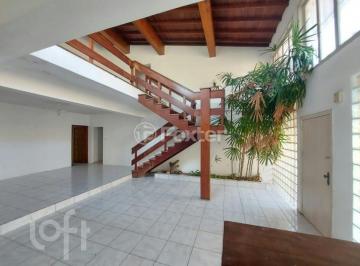 a77e120b · Casa, 7 dormitórios, 650 m², em Teresópolis