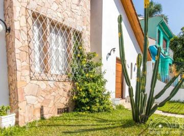 10fb806b · Casa, 6 dormitórios, 300 m², em Partenon