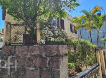 dfb92182 · Casa, 3 dormitórios, 305.2 m², em Independência