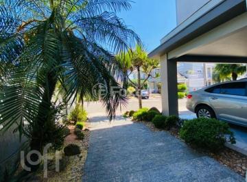 822993ad · Casa em Condomínio, 2 dormitórios, 200 m², em São José