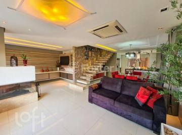 6e9c115d · Casa em Condomínio, 3 dormitórios, 295.38 m², em São José