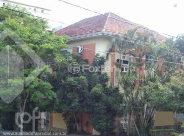 c7568385 · Casa, 6 dormitórios, 250 m², em Petrópolis