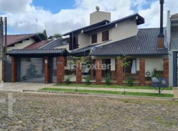 fdc4b89e · Casa, 3 dormitórios, 257.84 m², em Cristo Rei