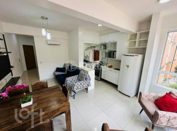 cf21f192 · Apartamento, 2 dormitórios, 136.6 m², em Centro