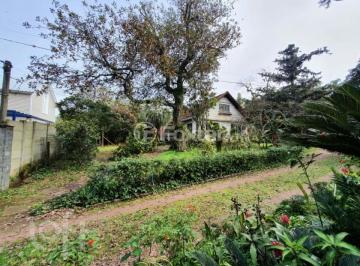 4dd394cf · Casa, 3 dormitórios, 242 m², em Jardim Isabel