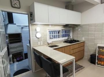 2e8957fa · Apartamento, 2 dormitórios, 70.37 m², em Praia de Belas