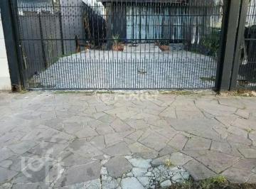 1ce45fc5 · Casa, 4 dormitórios, 155 m², em Menino Deus