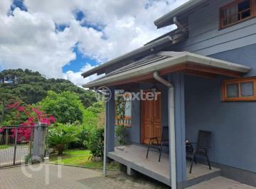 d6fcbc25 · Casa, 3 dormitórios, 300 m², em Centro