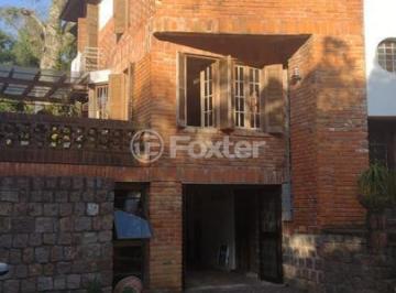 aff625ac-0b58-41dc-9135-bf424073c82e.jpg · Casa, 2 dormitórios, 181.21 m², em Teresópolis