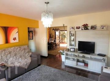 2c98996a · Casa, 3 dormitórios, 389.45 m², em Tristeza